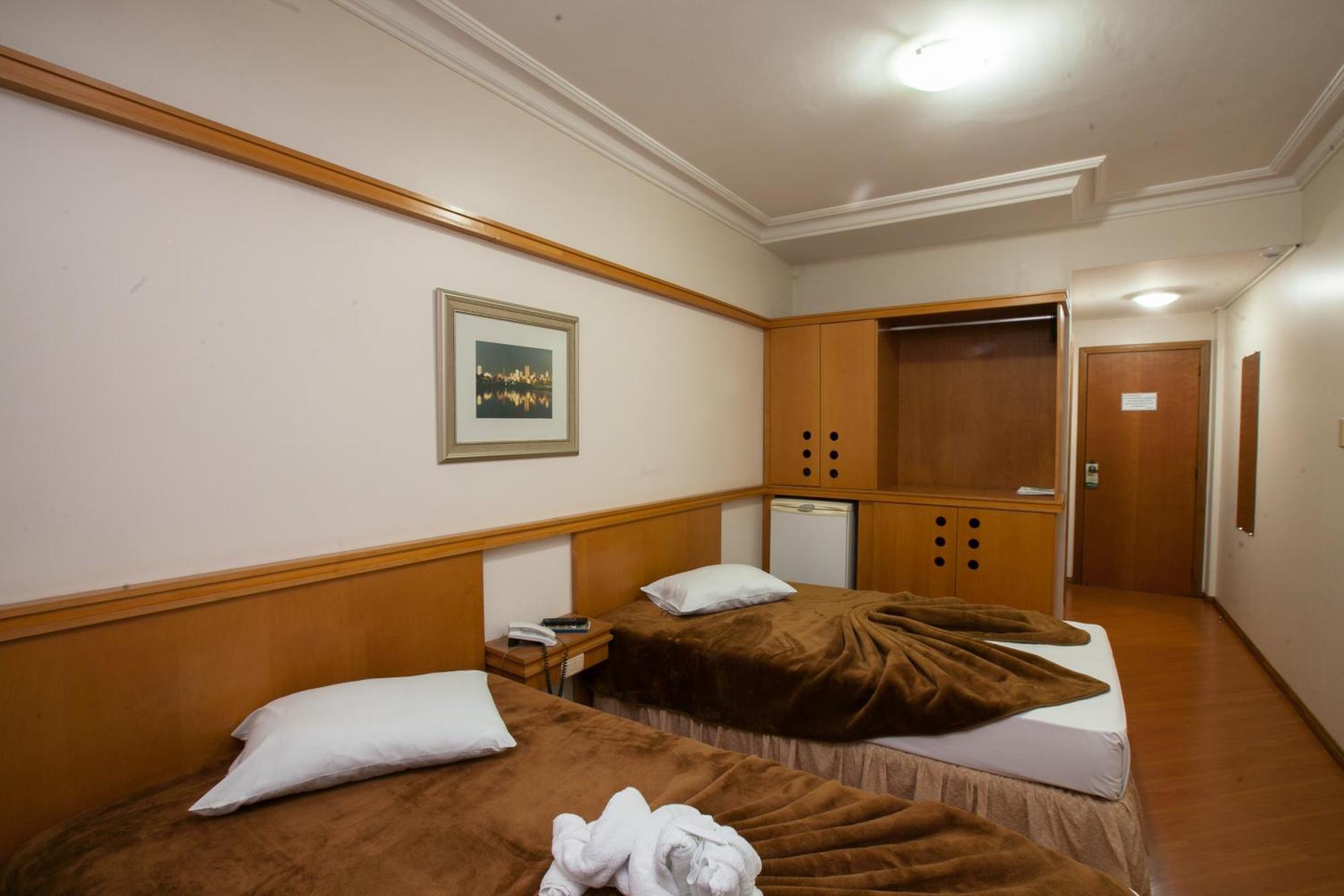 Grande Hotel Guarapuava Værelse billede