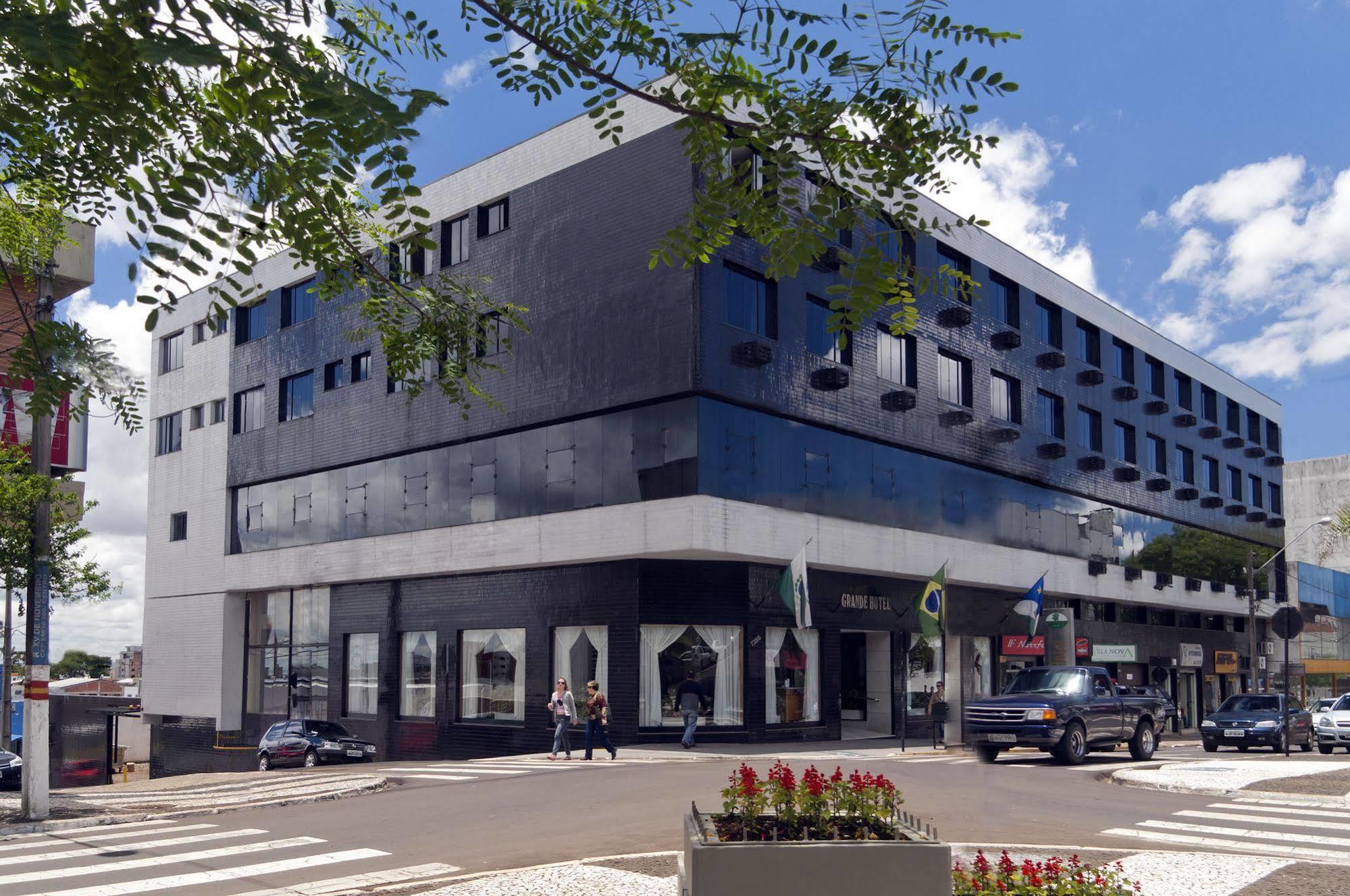 Grande Hotel Guarapuava Eksteriør billede